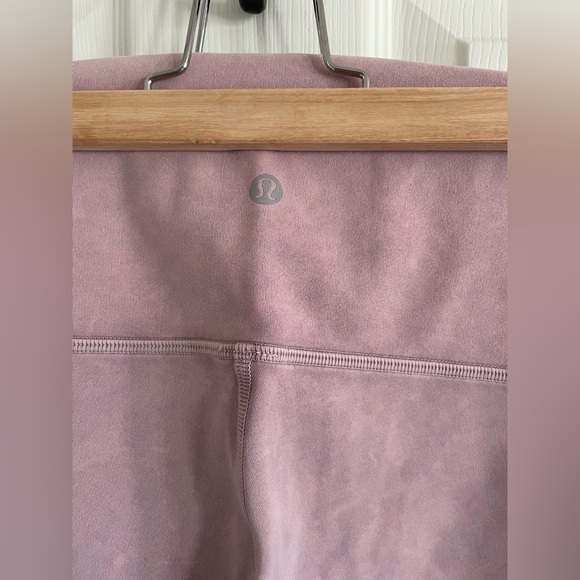 Lululemon light pink wunder under leggings - Picture 5 of 6